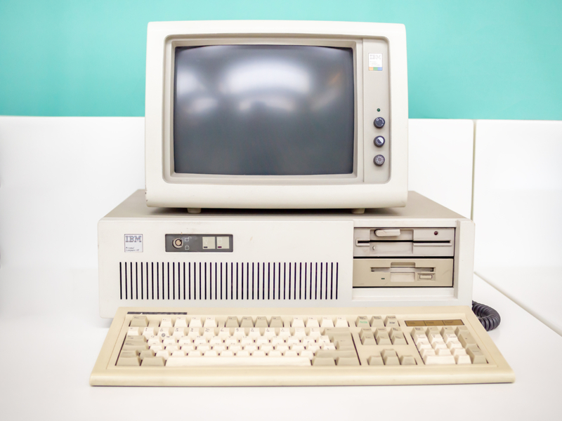 The Three Generations of Computer: | Shutterstock